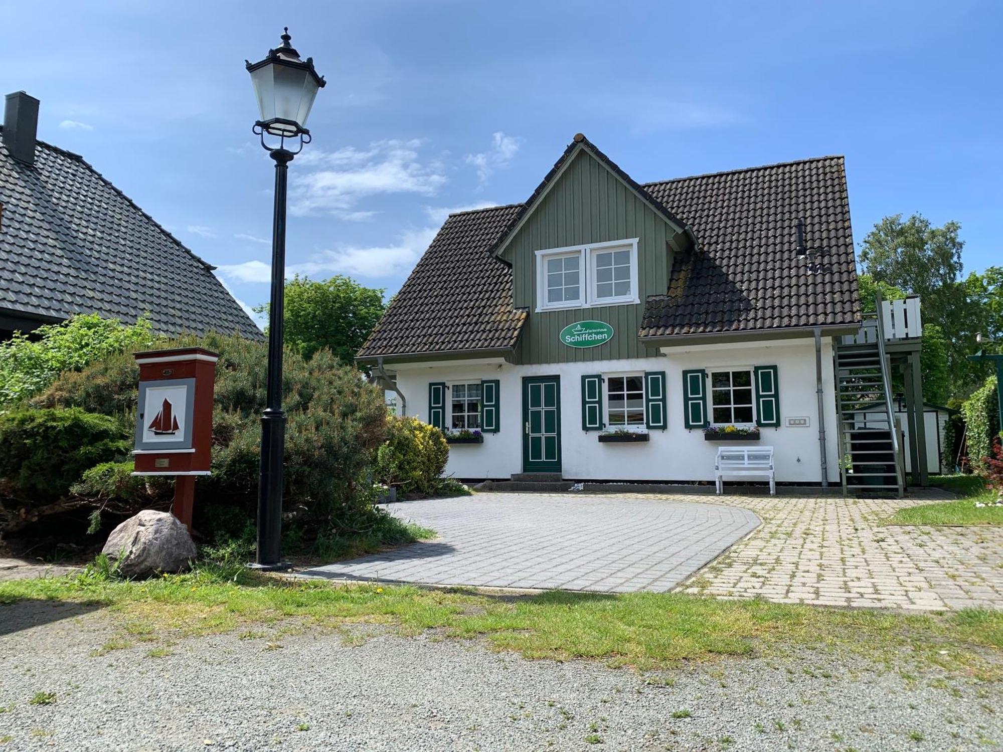 Ferienhaus Schiffchen "An Deck" Prerow Exterior photo